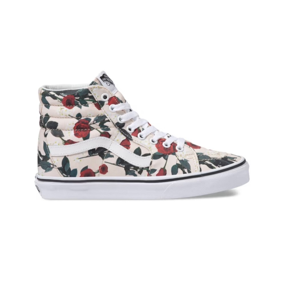 ✨ SOLD ✨ Vans | Sk8-Hi Roses - Sand Dollar